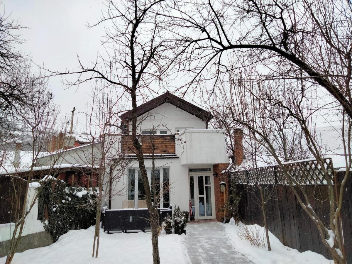 브라쇼브 Casa Scheiana B&B 외부 사진