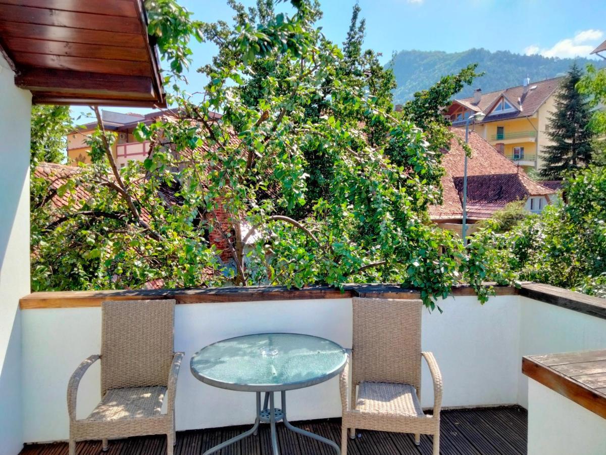 브라쇼브 Casa Scheiana B&B 외부 사진