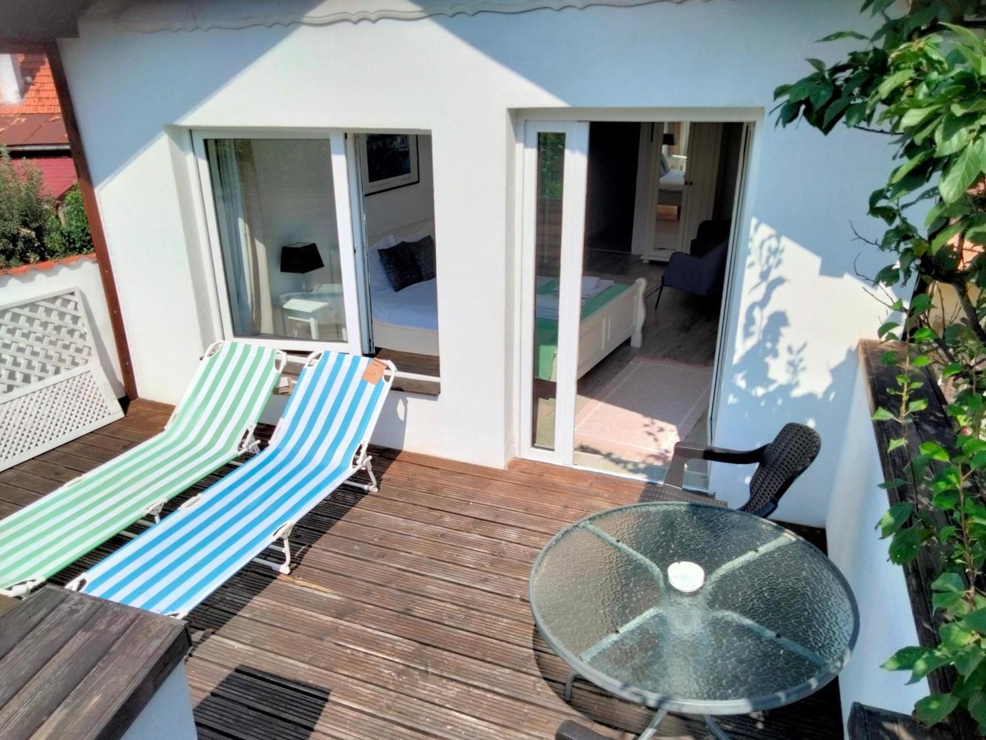 브라쇼브 Casa Scheiana B&B 외부 사진