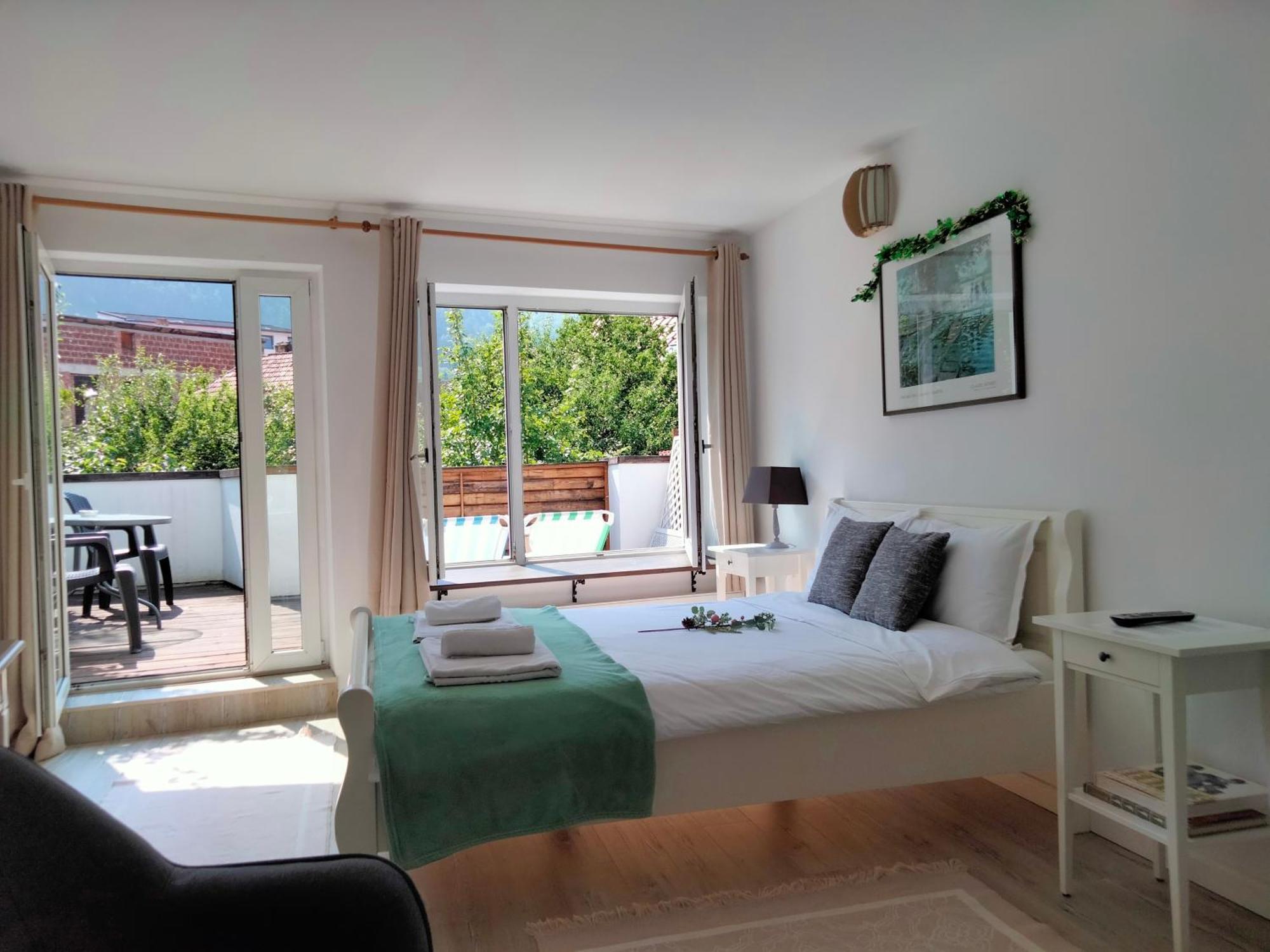브라쇼브 Casa Scheiana B&B 외부 사진