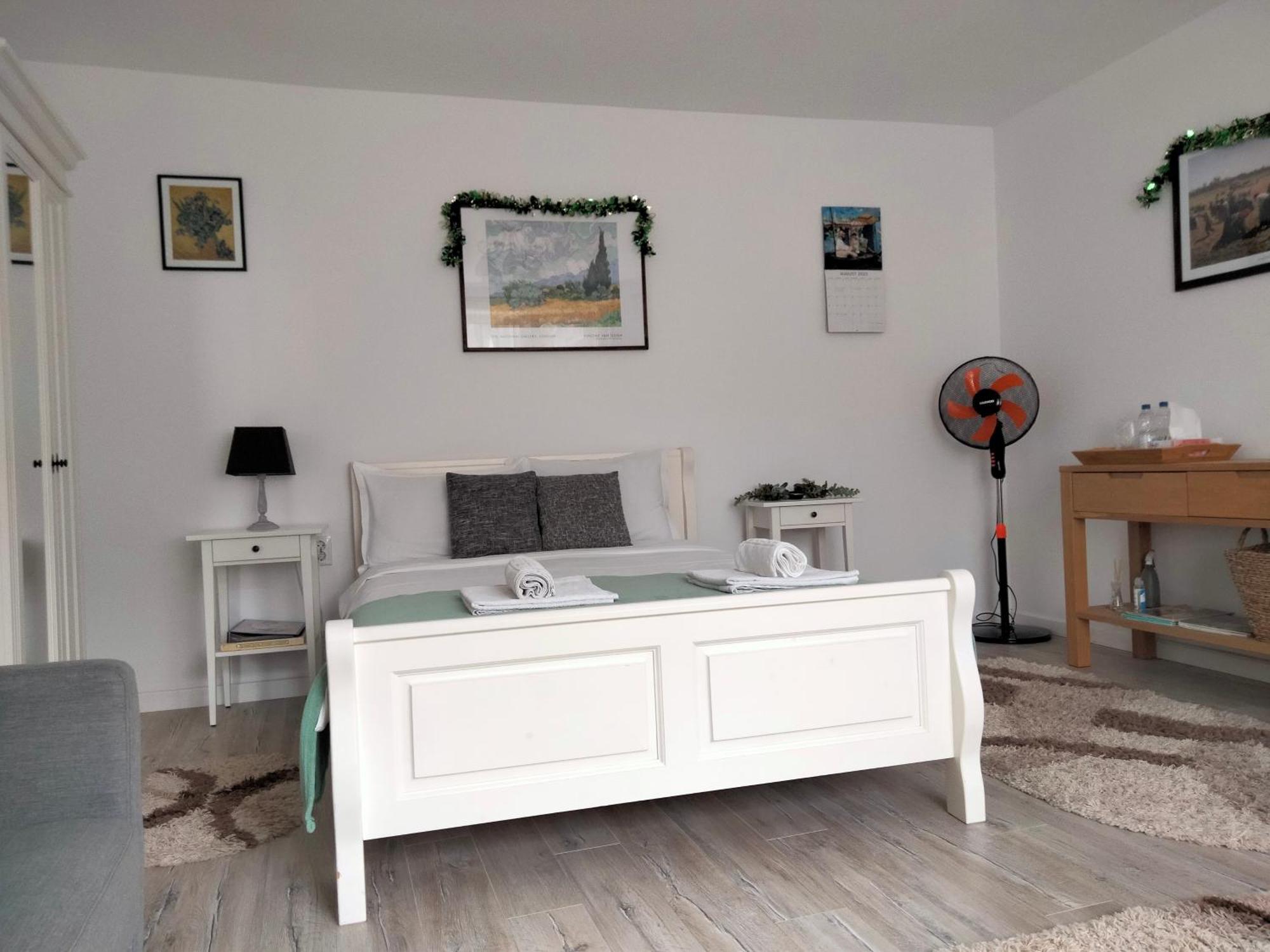브라쇼브 Casa Scheiana B&B 외부 사진